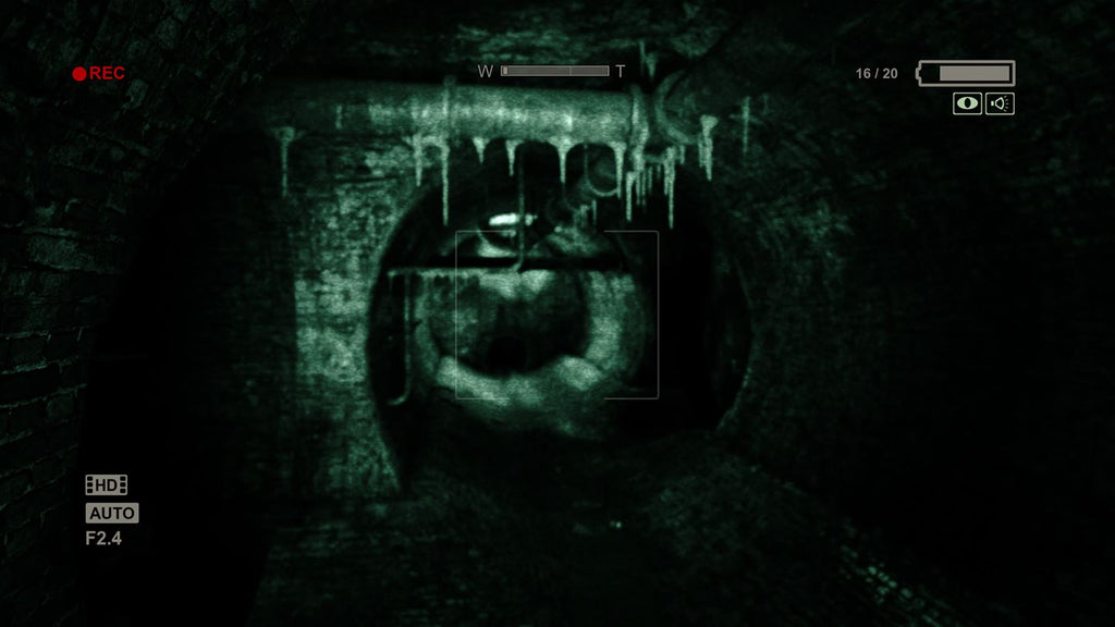 Outlast: Bundle of Terror Xbox One Xbox Live Key - Europe Restricted