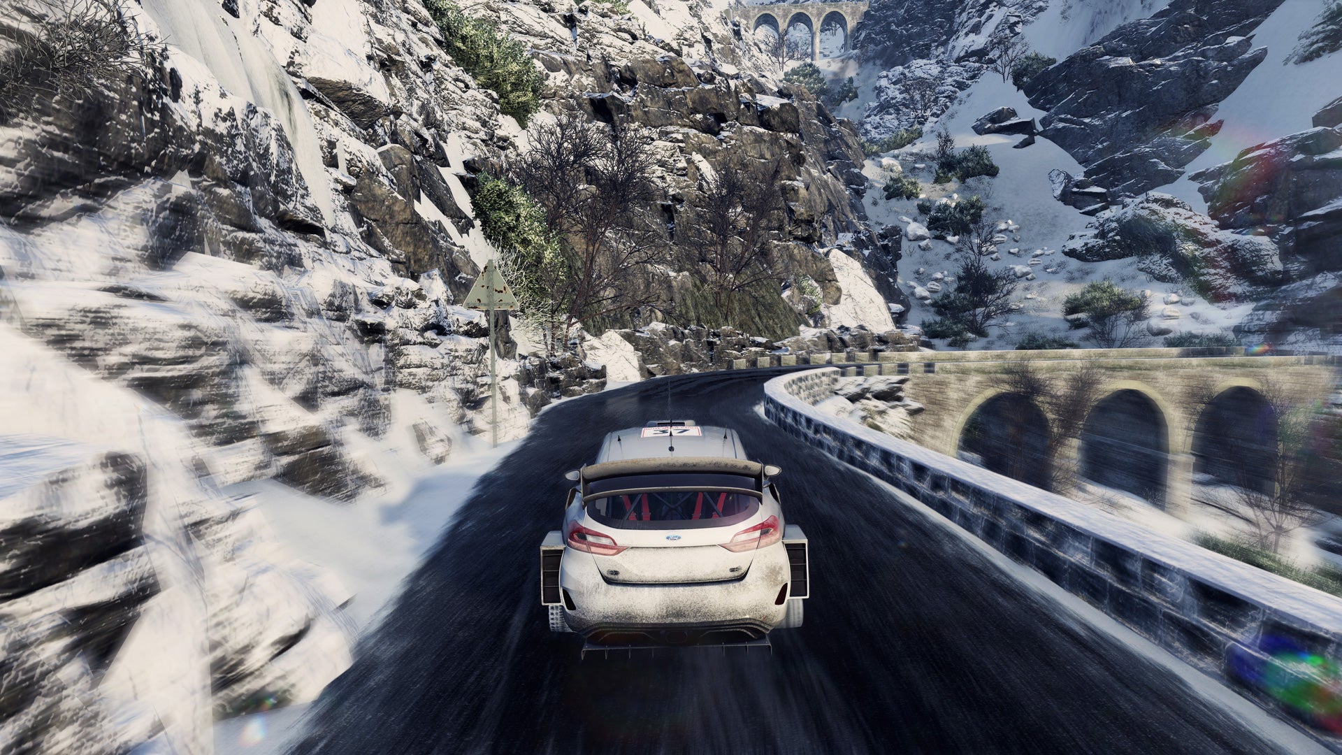 WRC 8 FIA World Rally Championship | Deluxe Edition (PC) - Steam Key - EUROPE